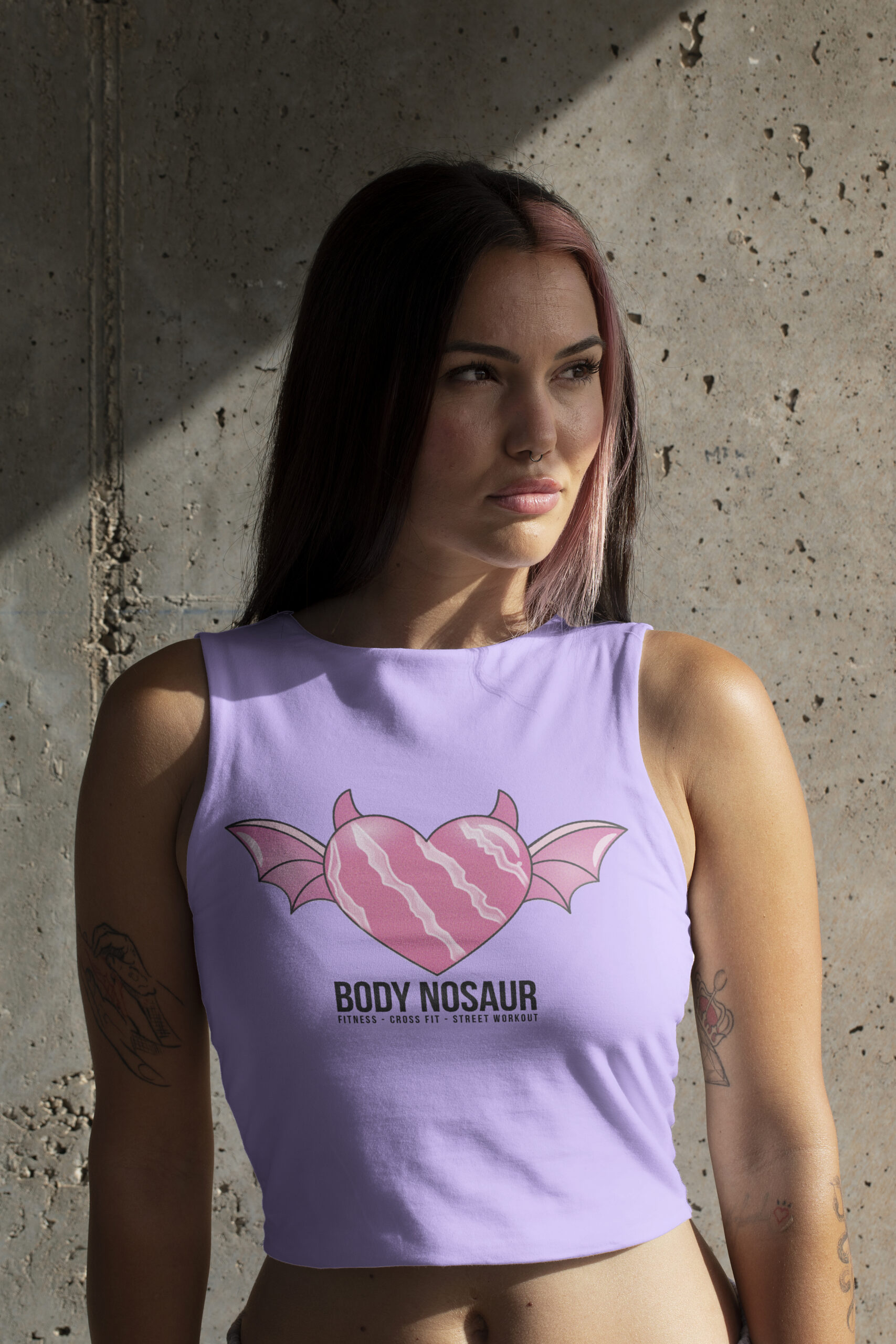 mannequin-bodynosaur-croc-top